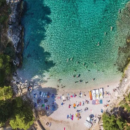 In Valbandon Near & Fa Ana Lejlighed Fažana