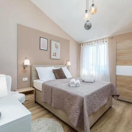 In Valbandon Near & Fa Ana