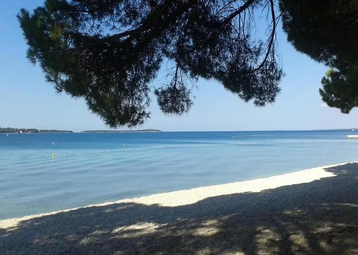 In Valbandon Near & Fa Ana Daire *