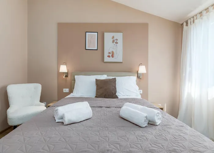 Daire In Valbandon Near & Fa Ana *