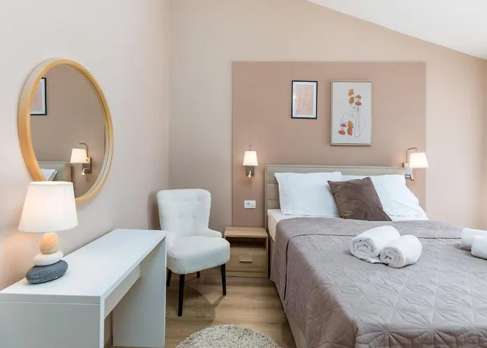 In Valbandon Near & Fa Ana Daire *