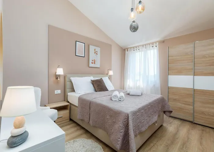 In Valbandon Near & Fa Ana