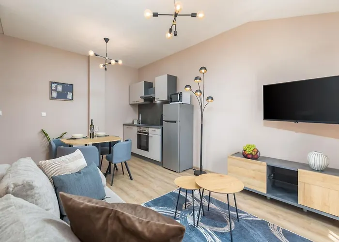 Daire In Valbandon Near & Fa Ana *